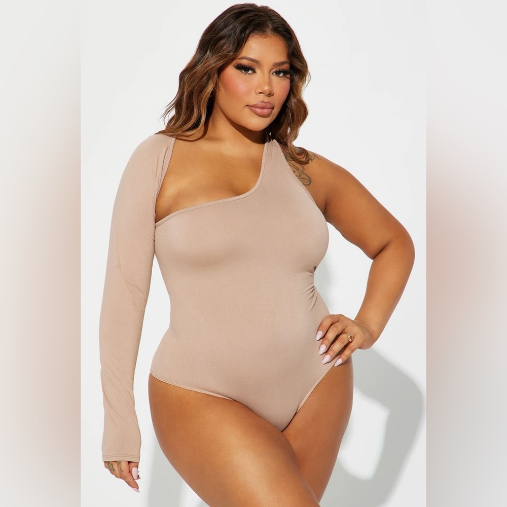Taupe Bodysuit - Picture 2 of 5